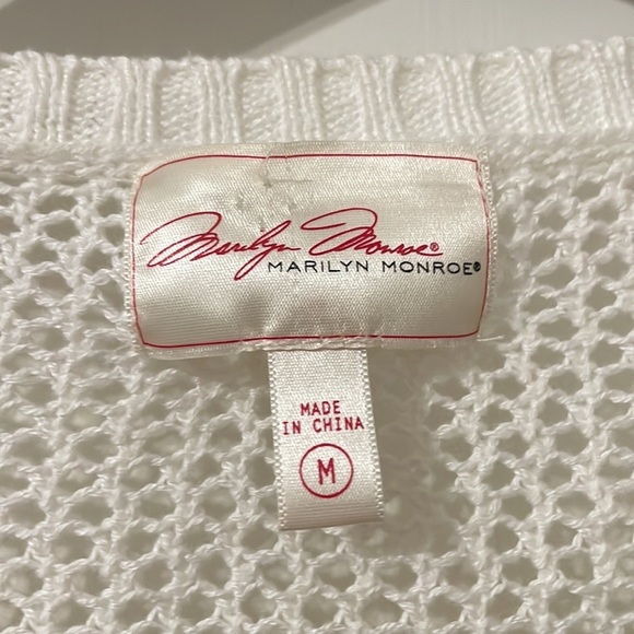 Marilyn Monroe Star Crochet Knit Sweater Size M - Picture 3 of 6